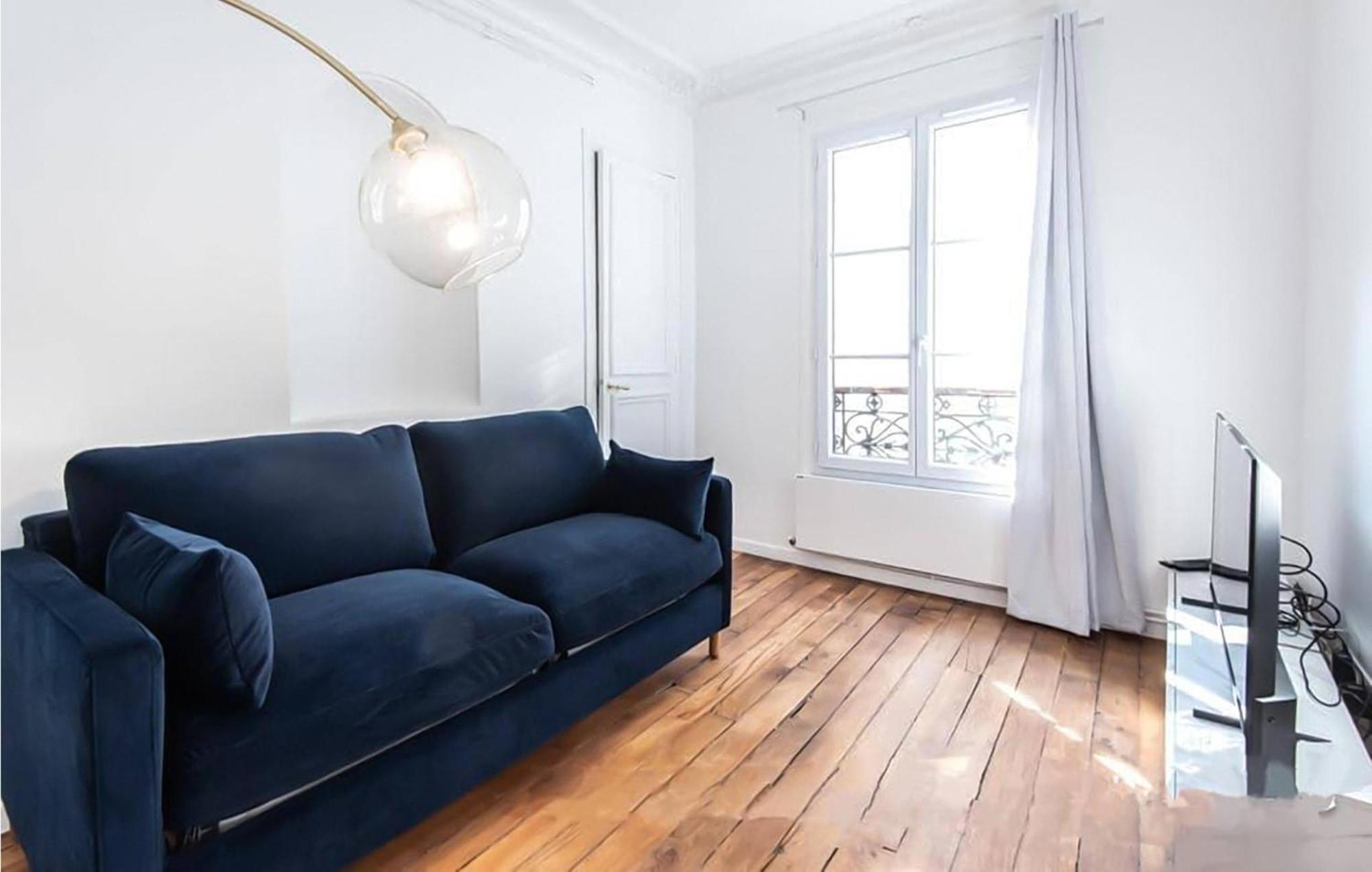 Lovely Apartment In Paris With Kitchen Exteriör bild
