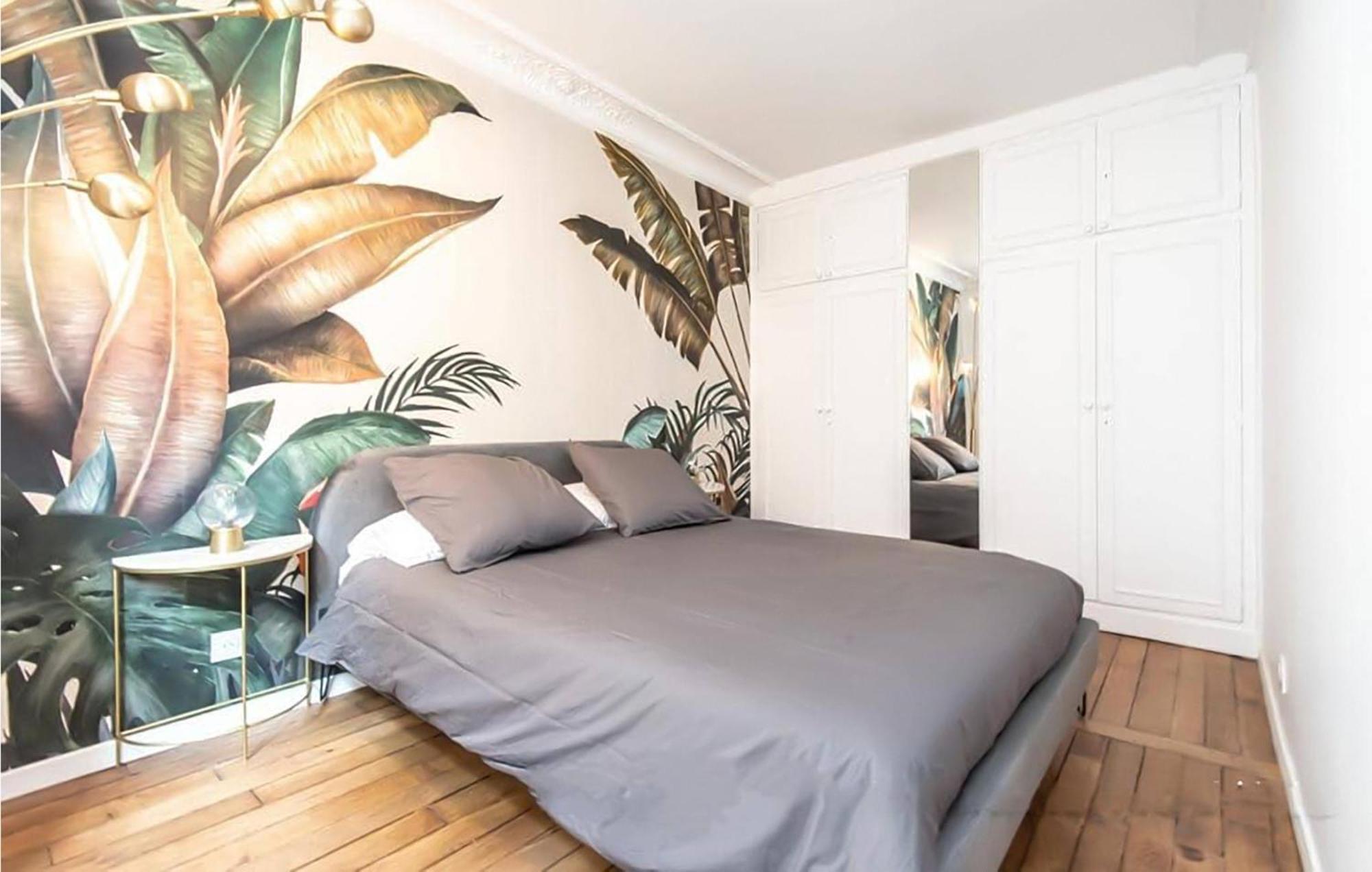 Lovely Apartment In Paris With Kitchen Exteriör bild